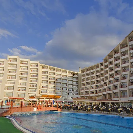 Sea Pearl Hotel 4*